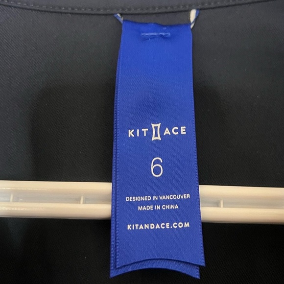 45. Kit And Ace Chore Jacket Size 6 - Picture 5 of 6